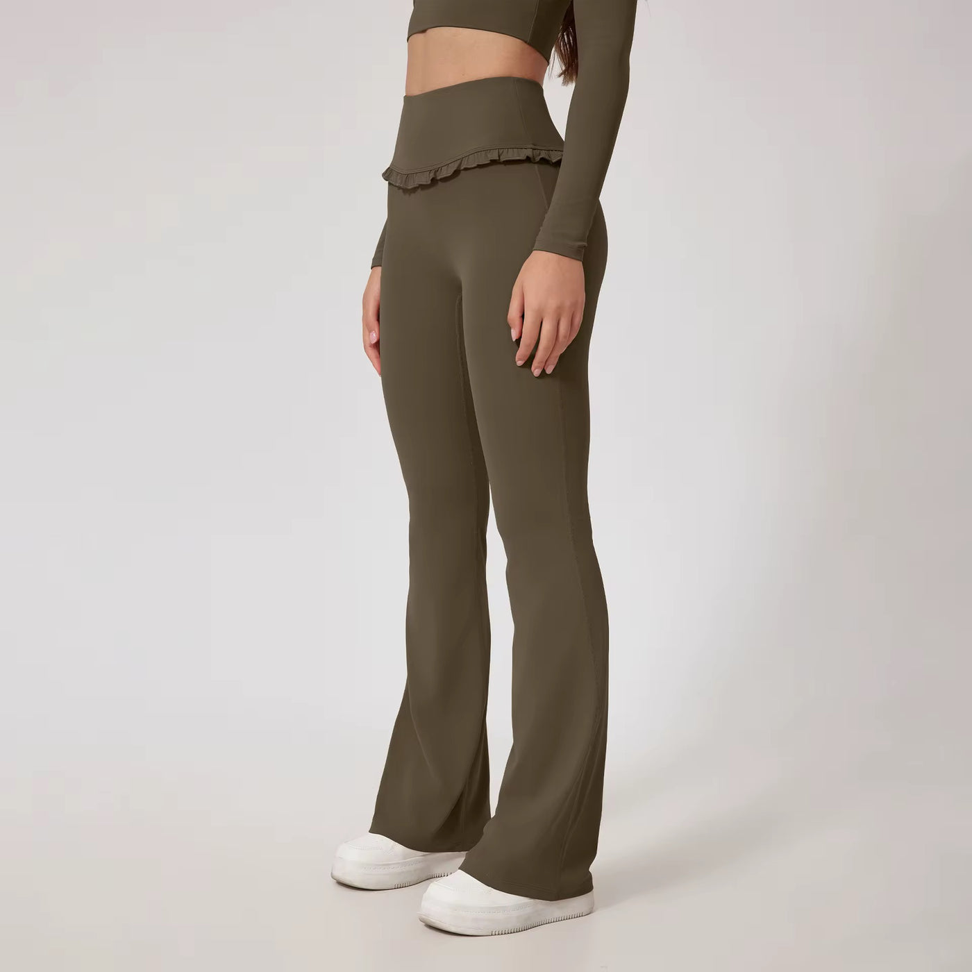 Bella, Cute yoga workout set